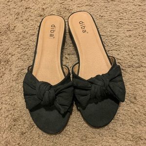 Diba Bow Slide